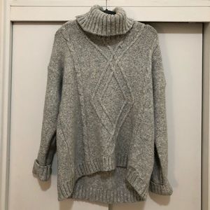 Micheal Kors cozy sweater